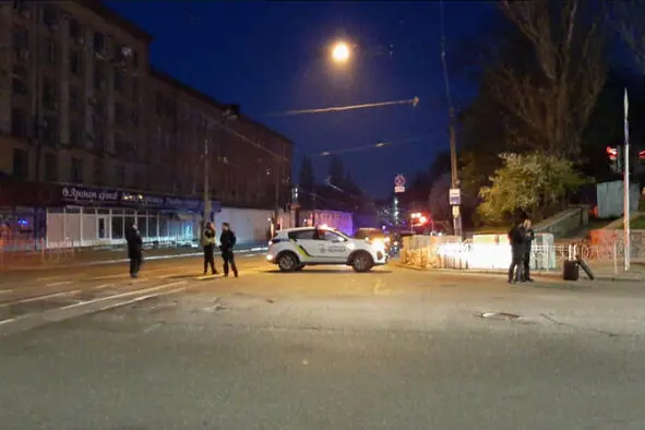 Una strada di Kiev (Ansa)