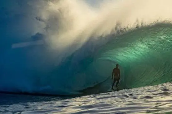 Il campione di surf Francisco Porcella (foto Instagram)