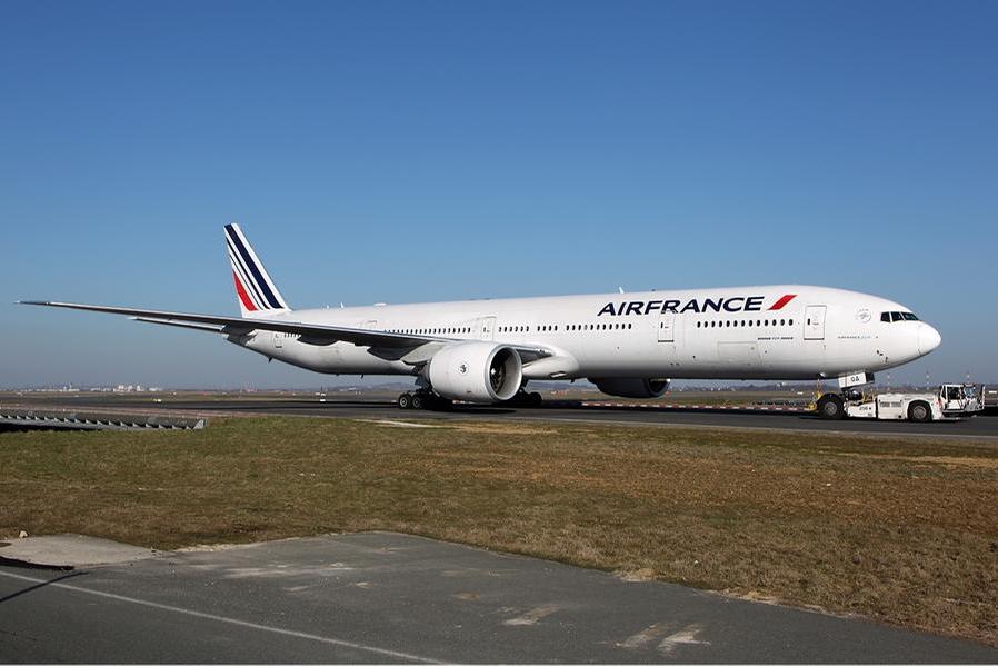 Un Boeing 777-300ER Air France (foto wikimedia)