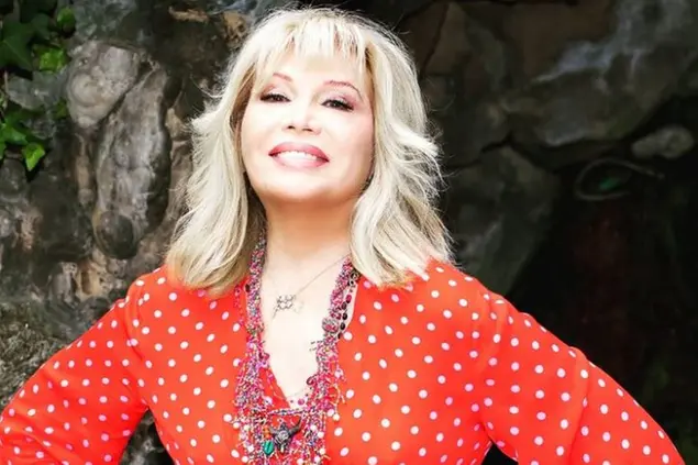 Amanda Lear (foto Instagram)