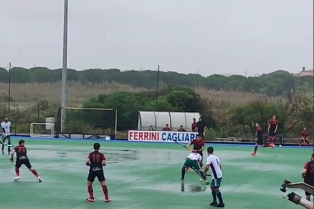 Hockey, primo punto per la Juvenilia Uras, l'Amsicora femminile travolta a Torino