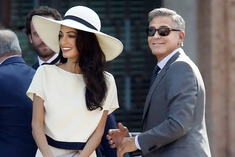George Clooney e sua moglie Amal Alamuddin