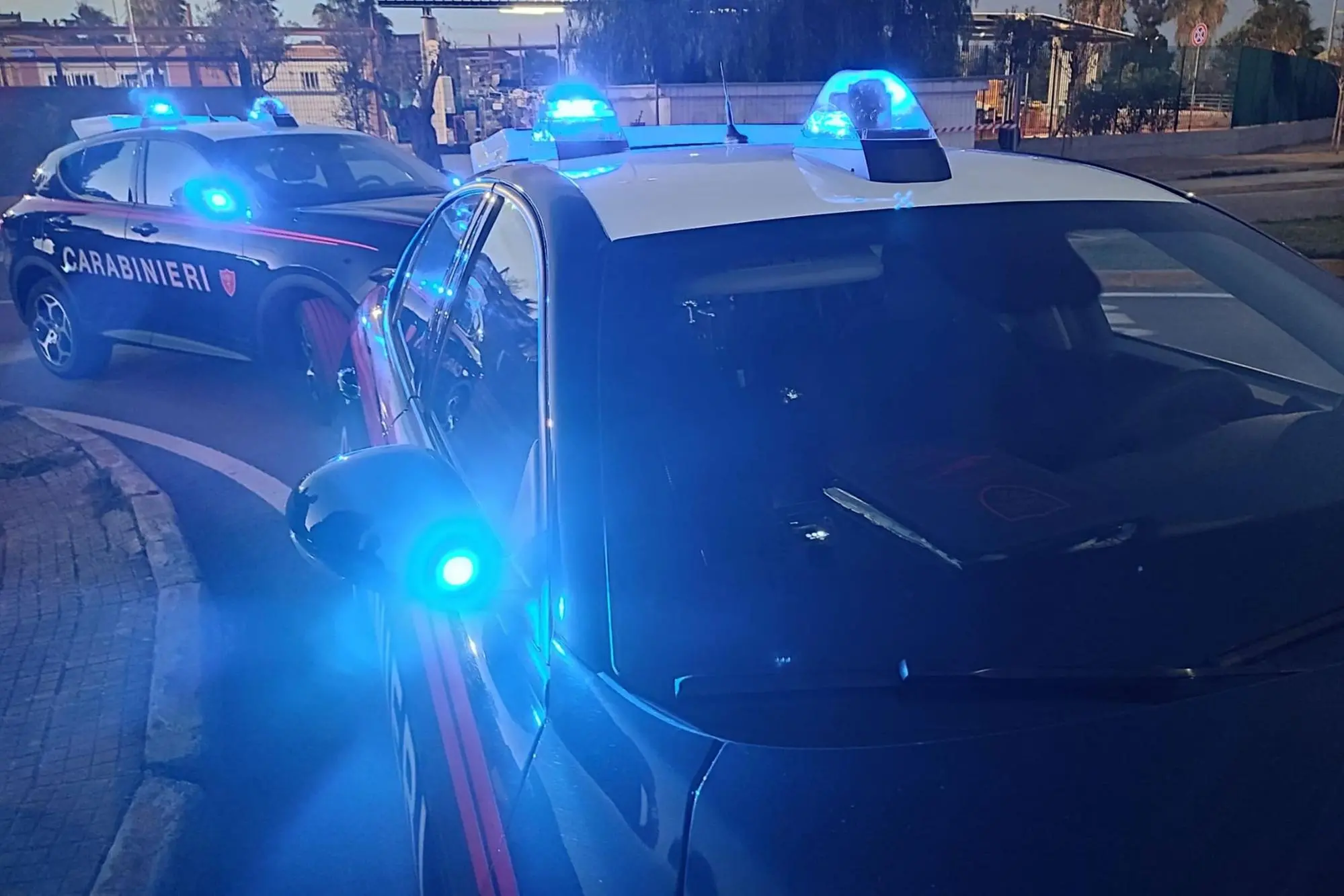 Un posto di controllo dei carabinieri