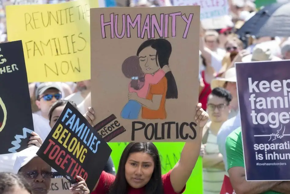 Usa, migliaia in piazza contro la "tolleranza zero" di Trump