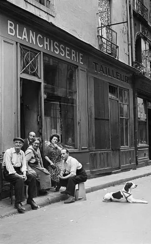 Robert Doisneau, La famiglia di Blanchisseur, 1949