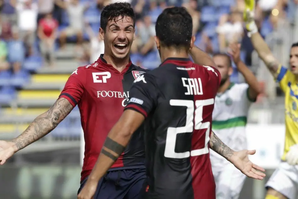 Gli attaccanti del Cagliari Diego Farias e Marco Sau