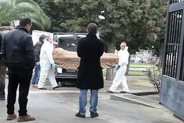 L'ARRIVO DELLE SALME - FOTO BELILLO