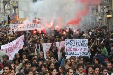 Manifestanti in corteo