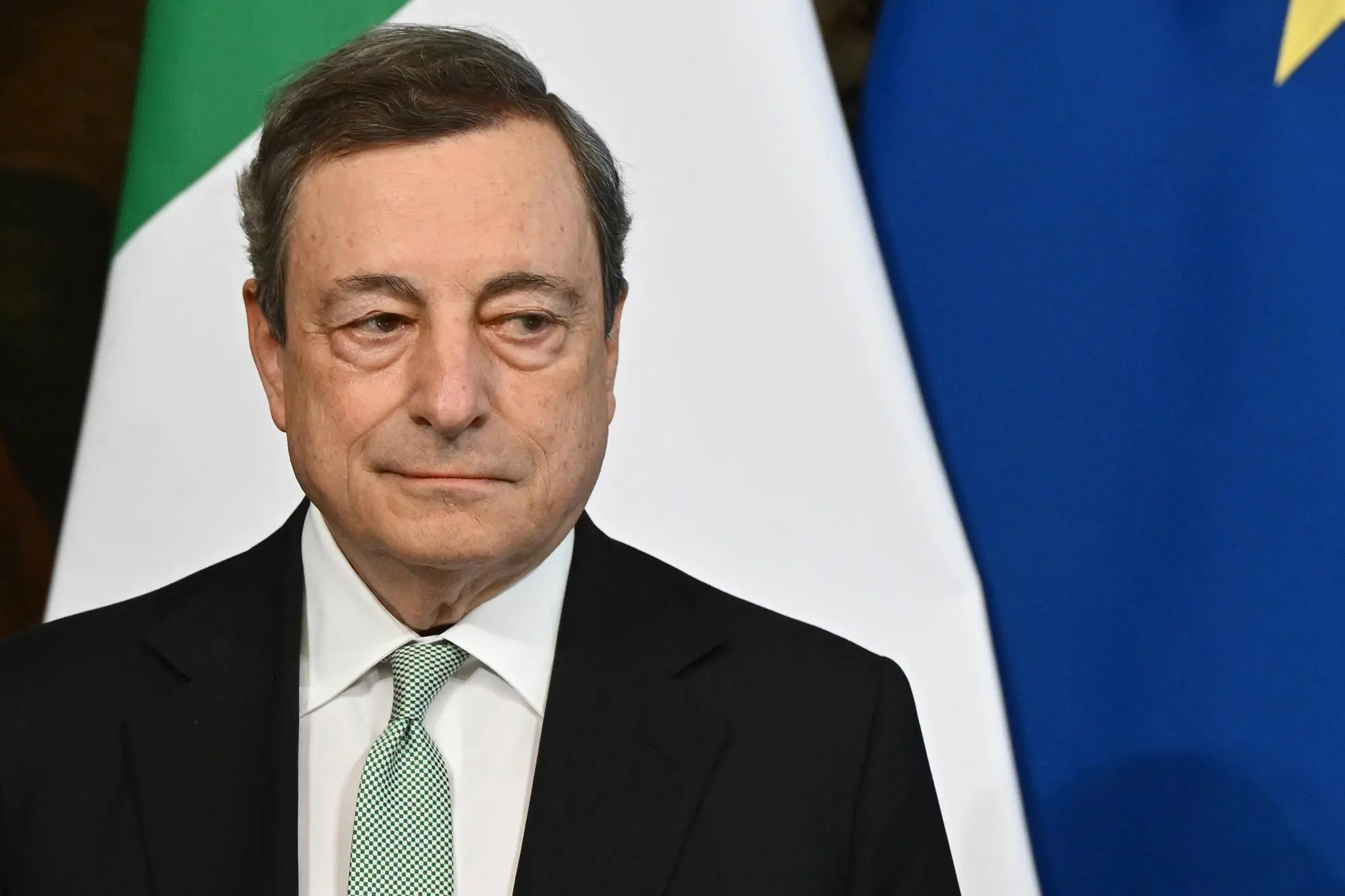 Italian Prime Minister Mario Draghi looks on during signing of a memorandum of understanding after a meeting with Algerian President at Chigi Palace in Rome, Italy, 26 May 2022. ANSA/ETTORE FERRARI