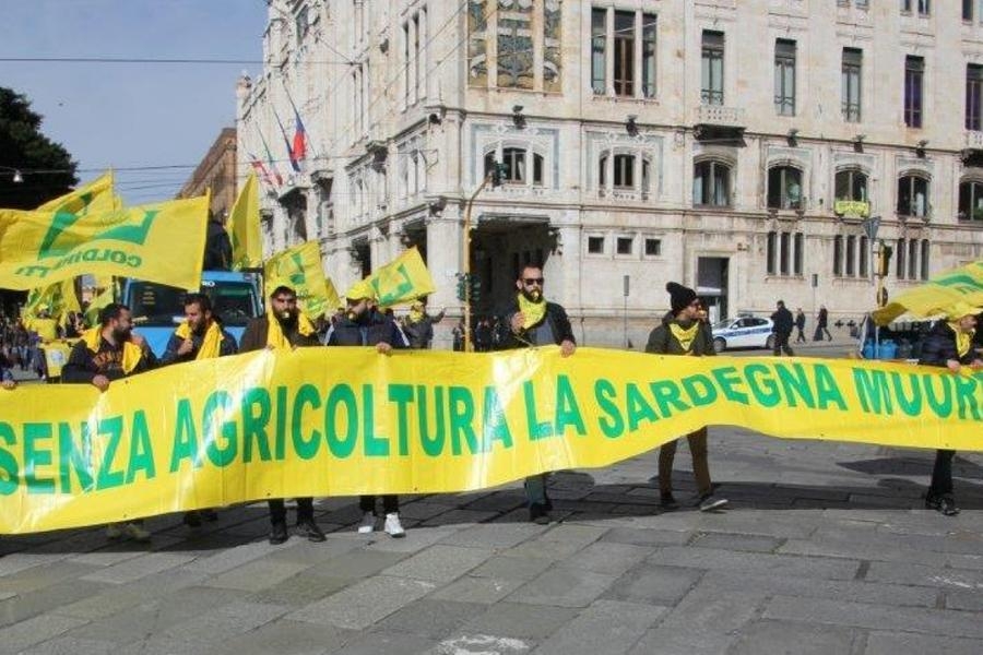 Manifestazione a Cagliari (foto Ansa)