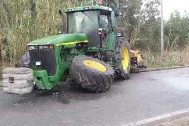 Il trattore coinvolto nell'incidente