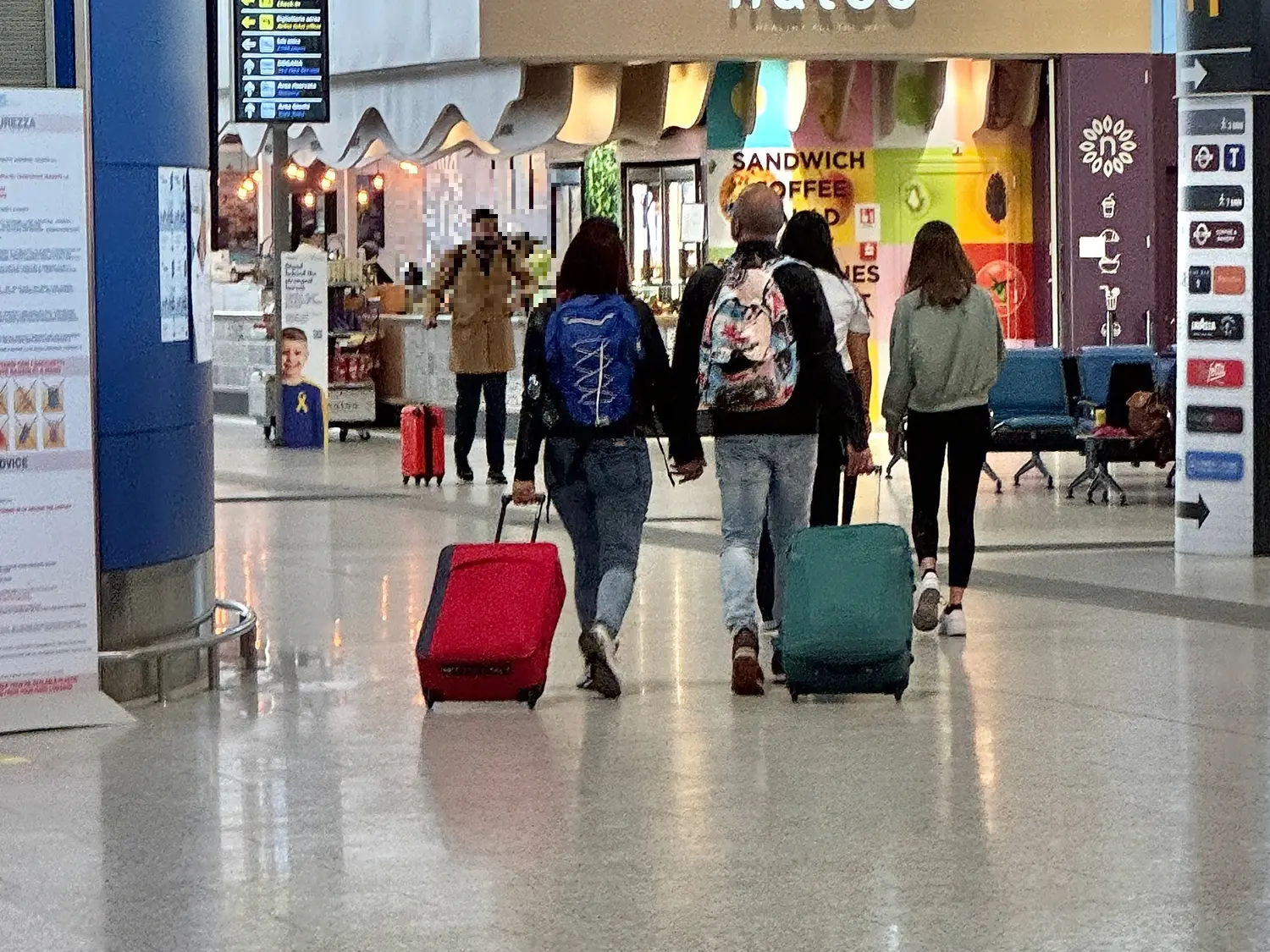 L'aeroporto Cagliari-Elmas (Stefano Anedda Endrich)