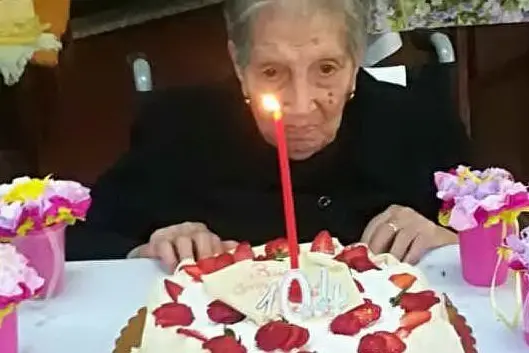 Ines Pittau festeggia i suoi 104 anni