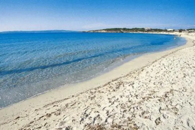 Spiaggia Grande di Sant'Antioco (archivio L'Unione Sarda)
