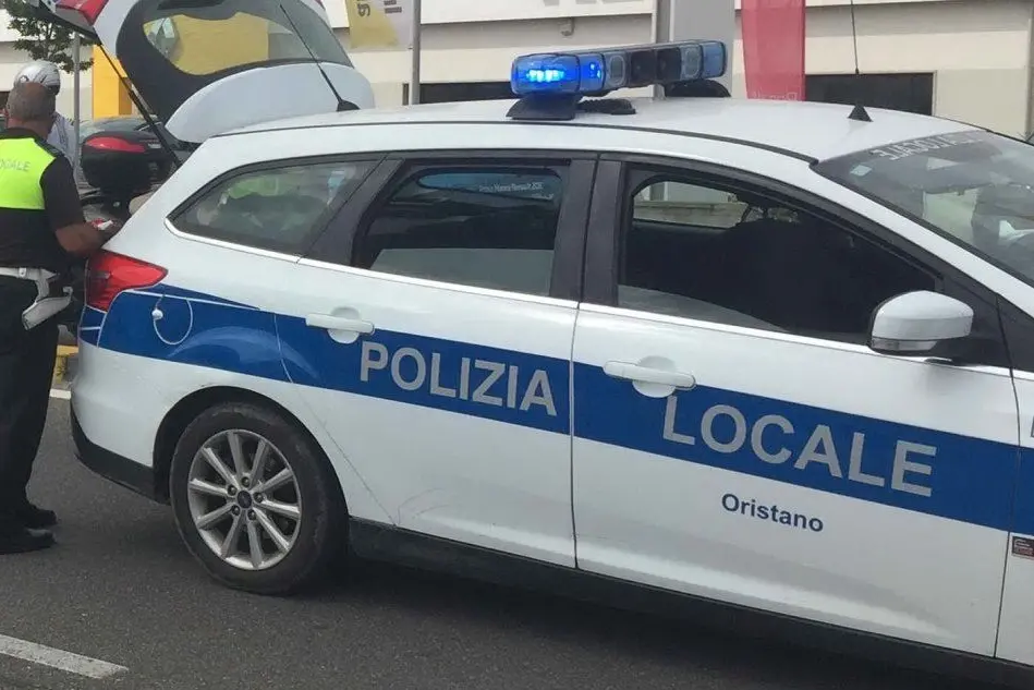La polizia locale di Oristano