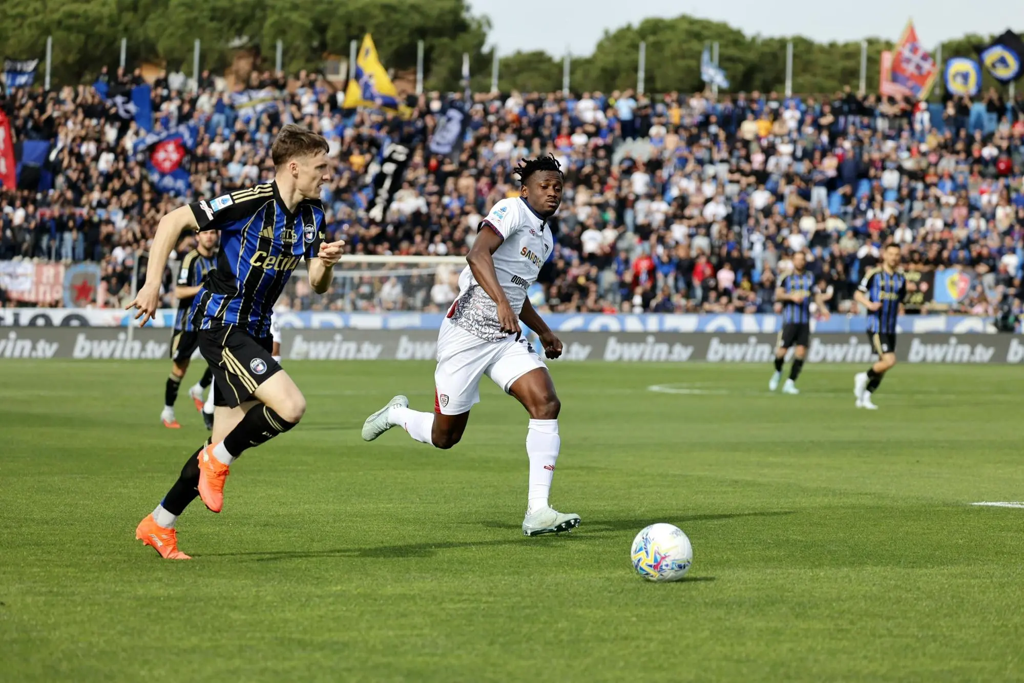 Ibrahim Sulemana nel primo tempo di Pisa-Cagliari (foto Ansa)