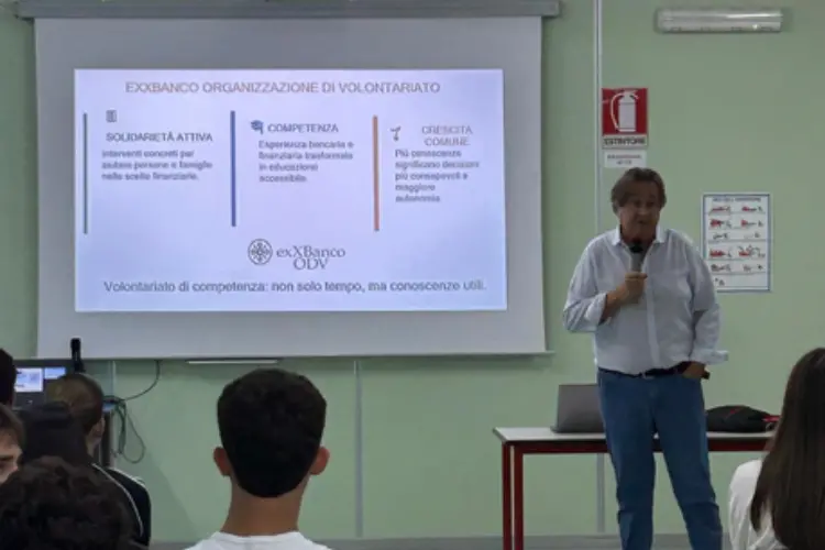 La lezione al Paglietti di Porto Torres (foto concessa)