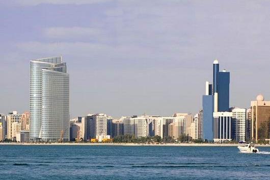 Svolta negli Emirati: il weekend sarà sabato e domenica
