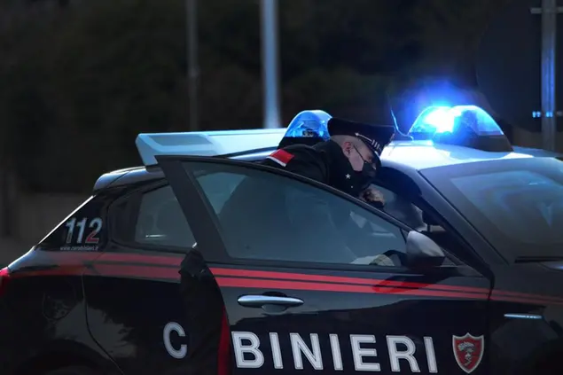 (foto carabinieri)