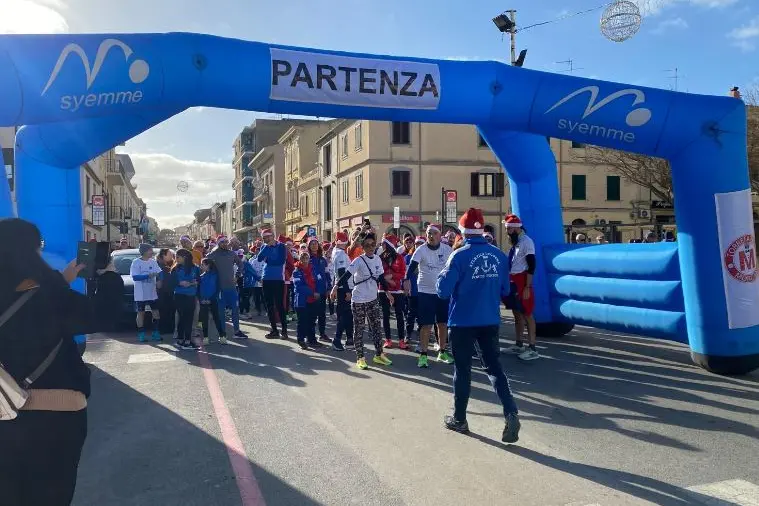 La partenza della Corsa di Natale (foto Pala)