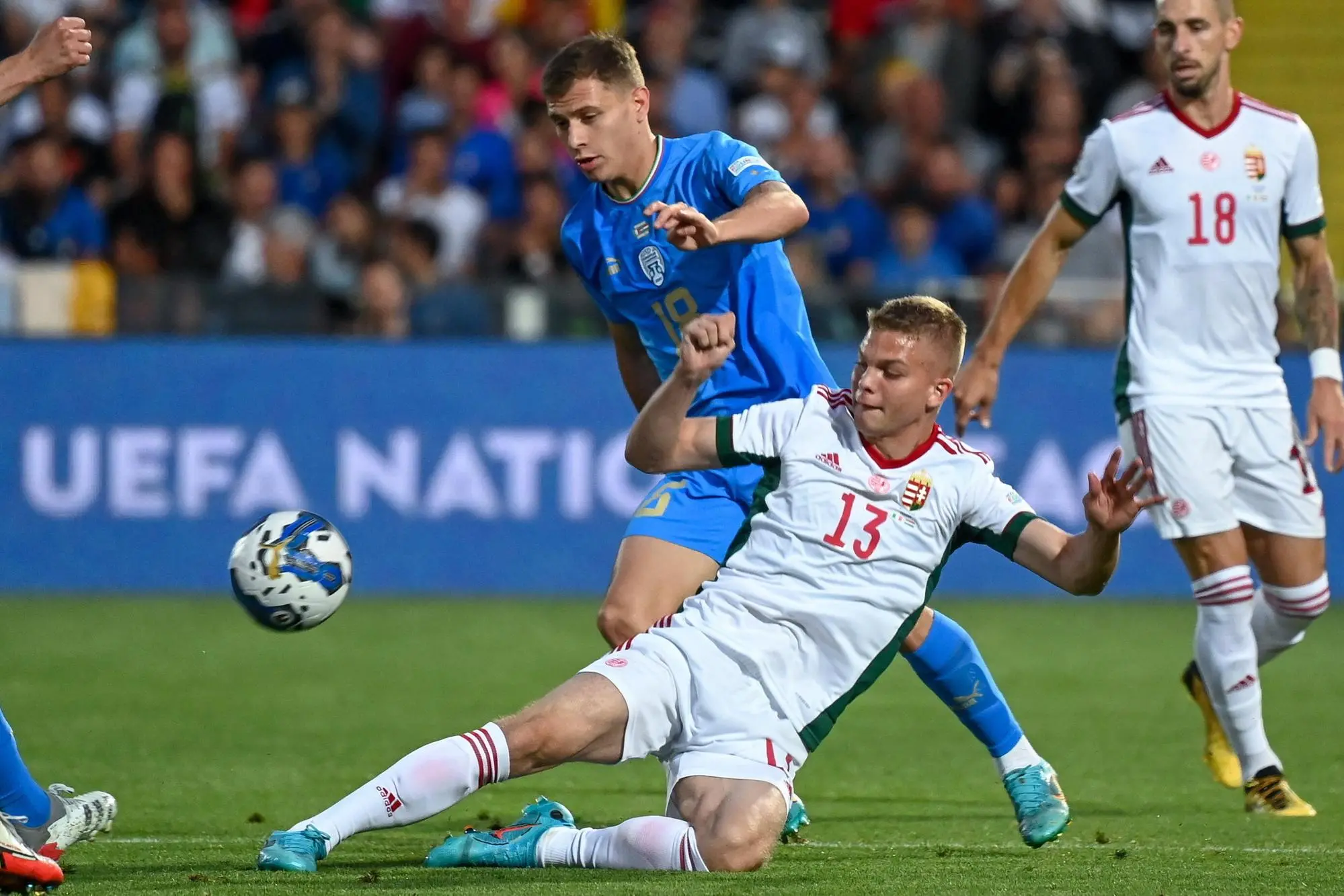 Barella in action against Hungary (Ansa)