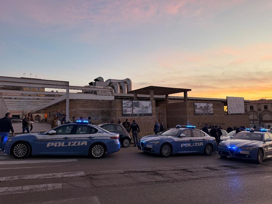 Droga e armi: maxi operazione nazionale della Polizia, coinvolta anche la Sardegna