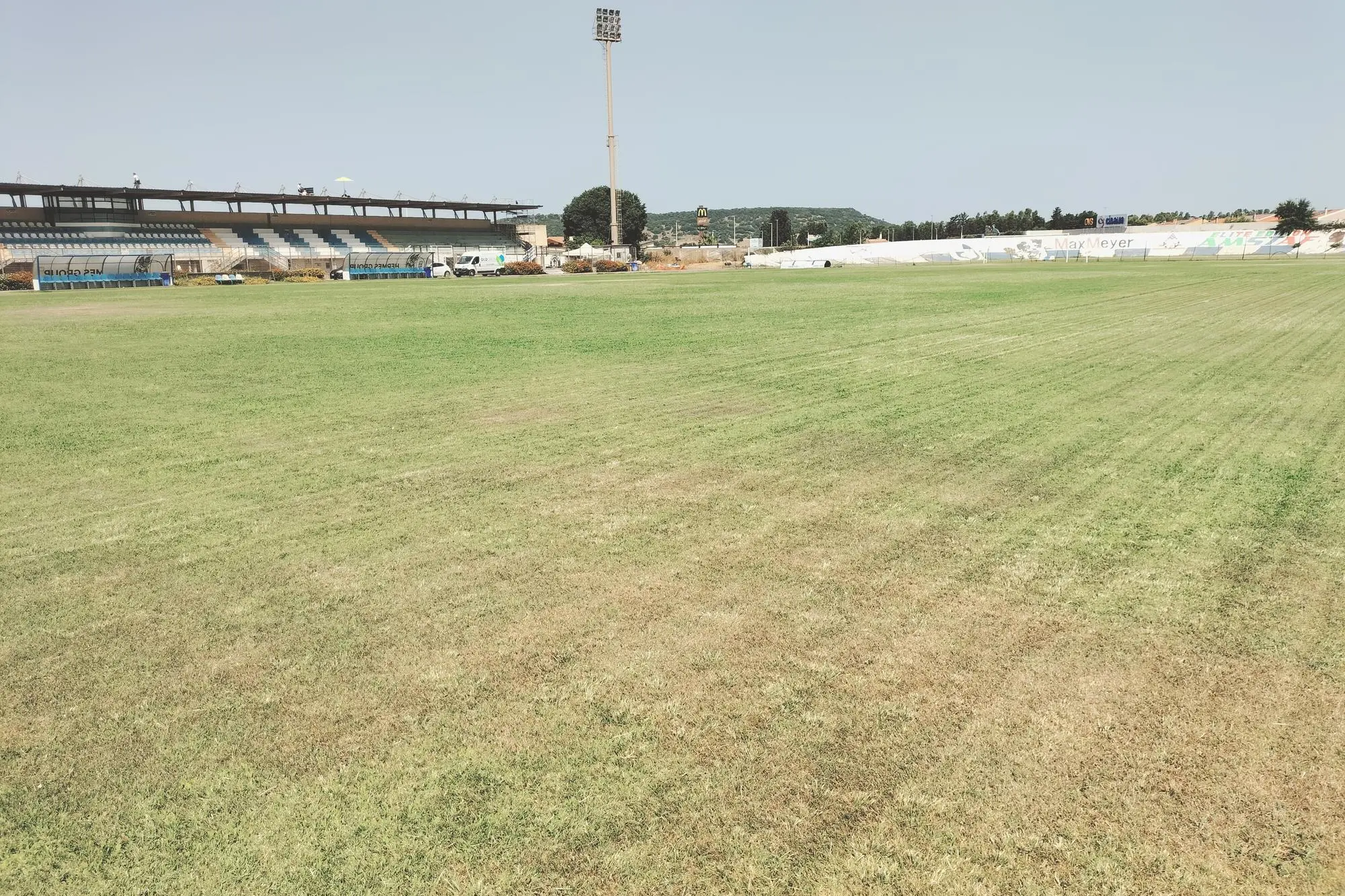 Lo stadio Zoboli di Carbonia. (a.s.)