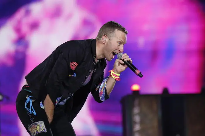 Chris Martin dei Coldplay (Ansa - EPA/Francisco Guasco)