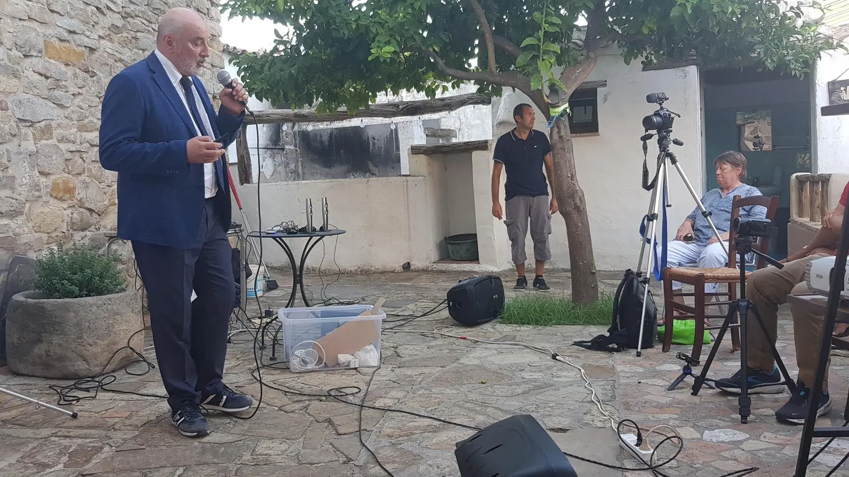 https://immagini.unionesarda.it/version/c:MDUxMjIxMGItYjQxOS00:NzEyOGE4MjgtOTFiMy00/image.webp?f=16:9