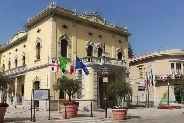 Il Comune di Olbia (archivio L'Unione Sarda)
