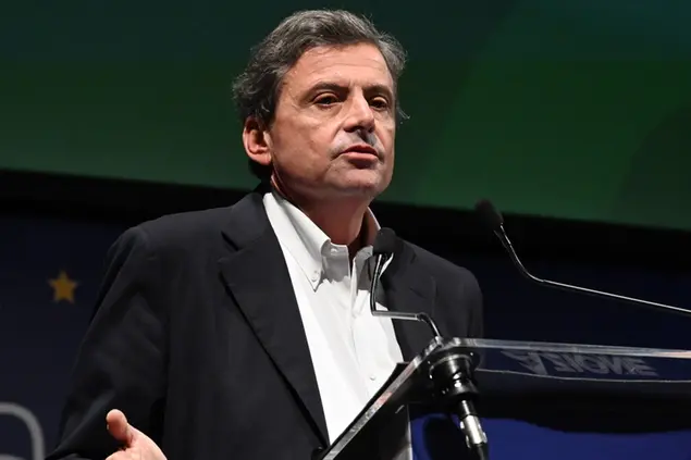 Carlo Calenda (foto Ansa)