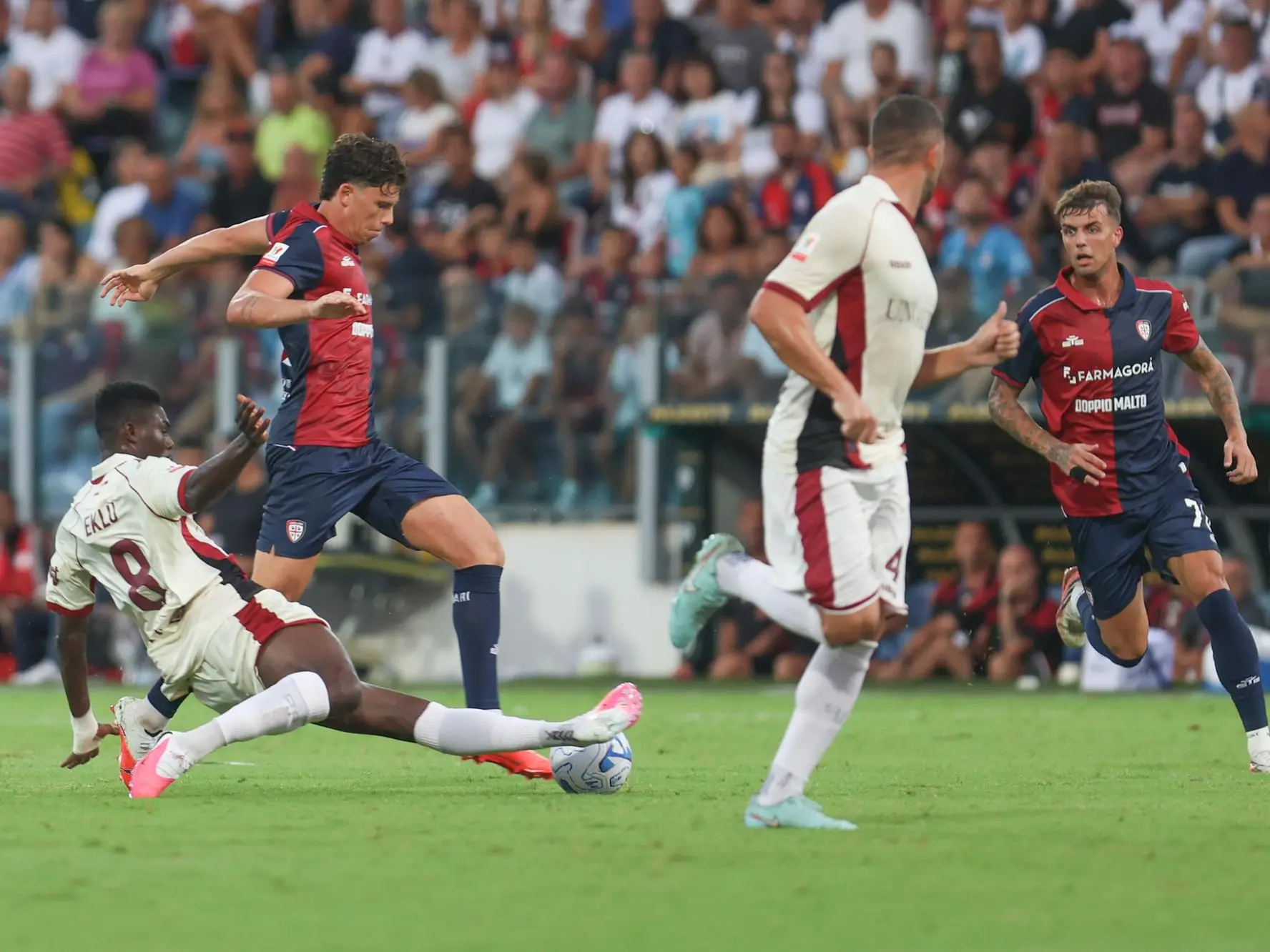 Cagliari bringt Maldini und Romano in die Nationalmannschaft: Sie gehören zum Kader von Mancini für Italien. Alessandro Romano e Daniel Maldini in Cagliari-Arezzo (foto Fabio Murru)