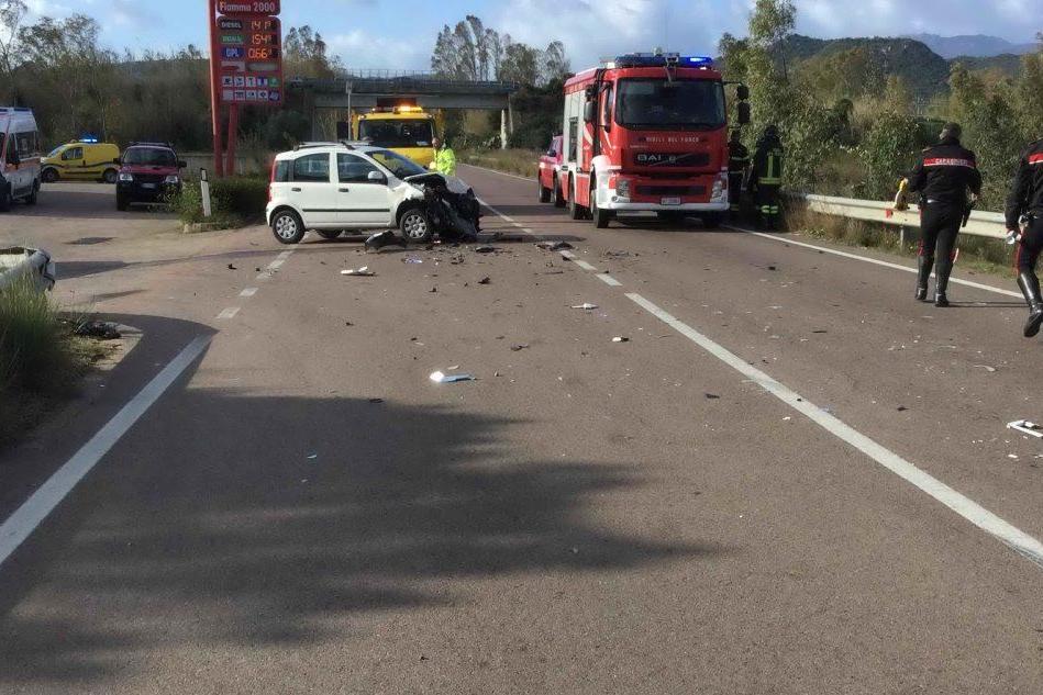 Incidente stradale in Ogliastra: tre feriti