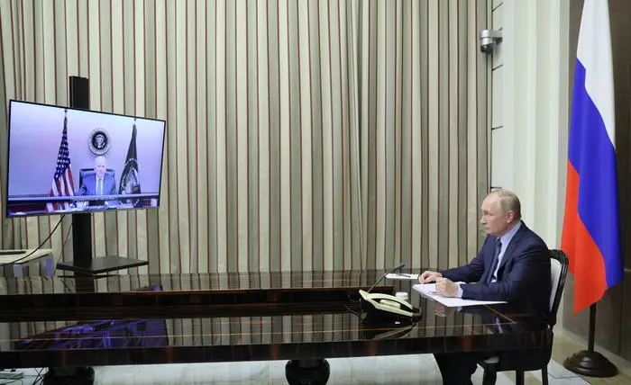 Putin a colloquio con Biden (Ansa)
