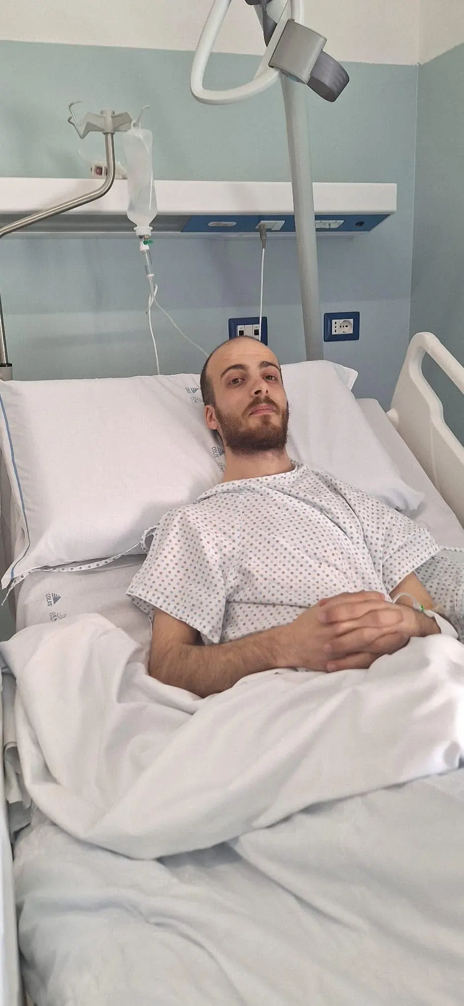 Roberto Chessa (27) di Macomer, primo paziente ad usufruire del servizio urologico (Onano)