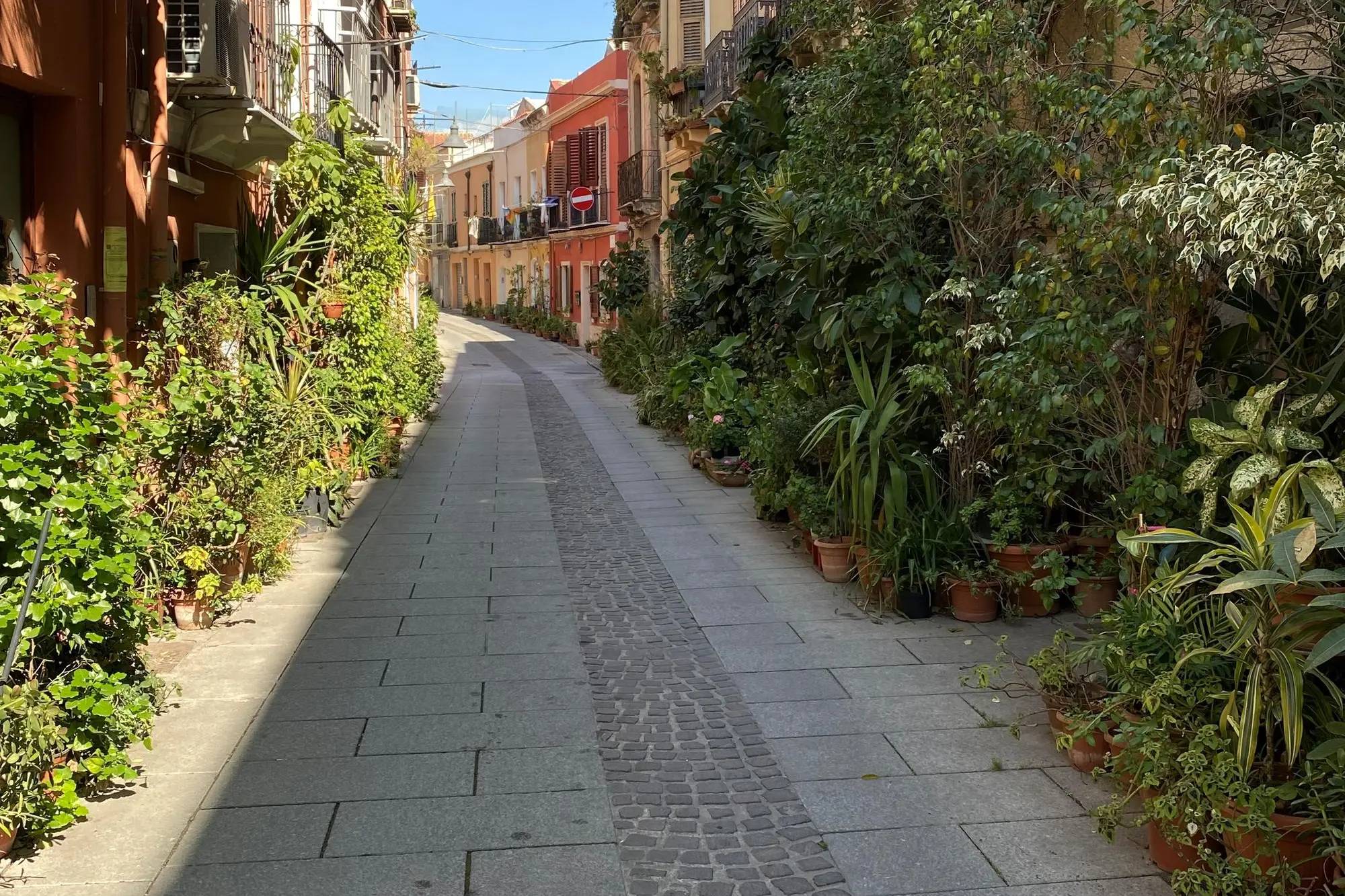 Una caratteristica via di Villanova, a Cagliari
