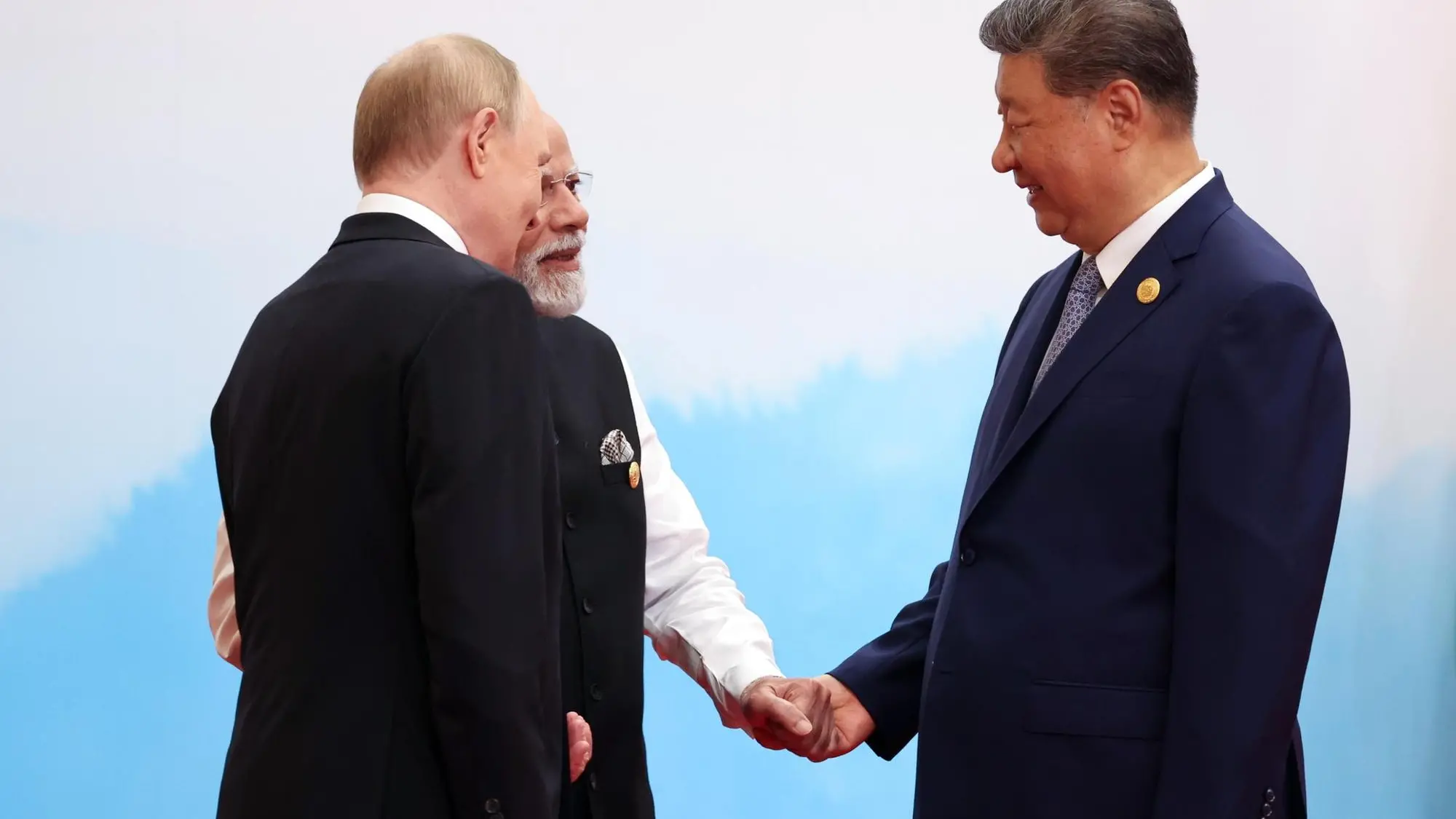 https://immagini.unionesarda.it/version/c:MDZkODk1ZjEtMzAwNi00:ZjRhMjM1ZDYtMGExYi00/image.webp?f=16:9