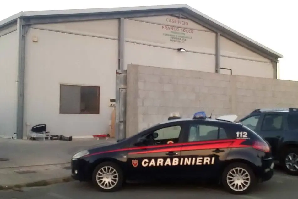 Il caseificio (foto carabinieri)