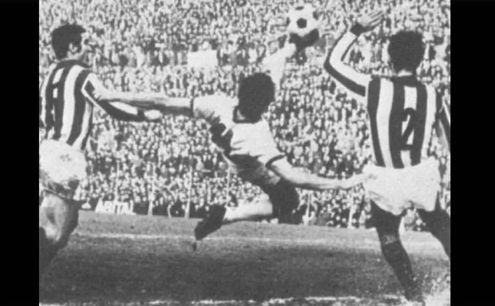 La famosa rovesciata contro il Vicenza (18 gennaio 1970)
