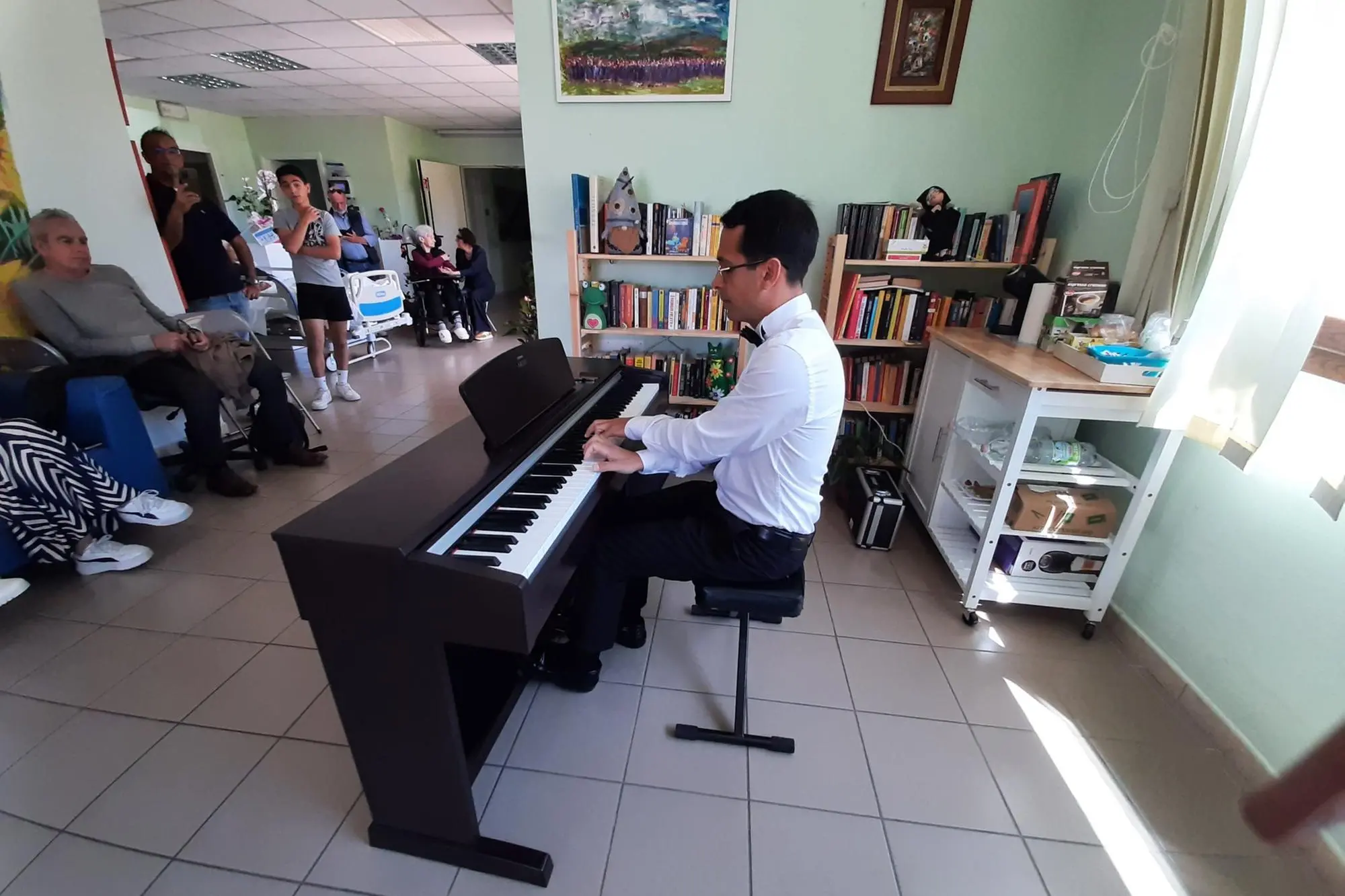 Il pianista Andrea Scano (Foto Asl)