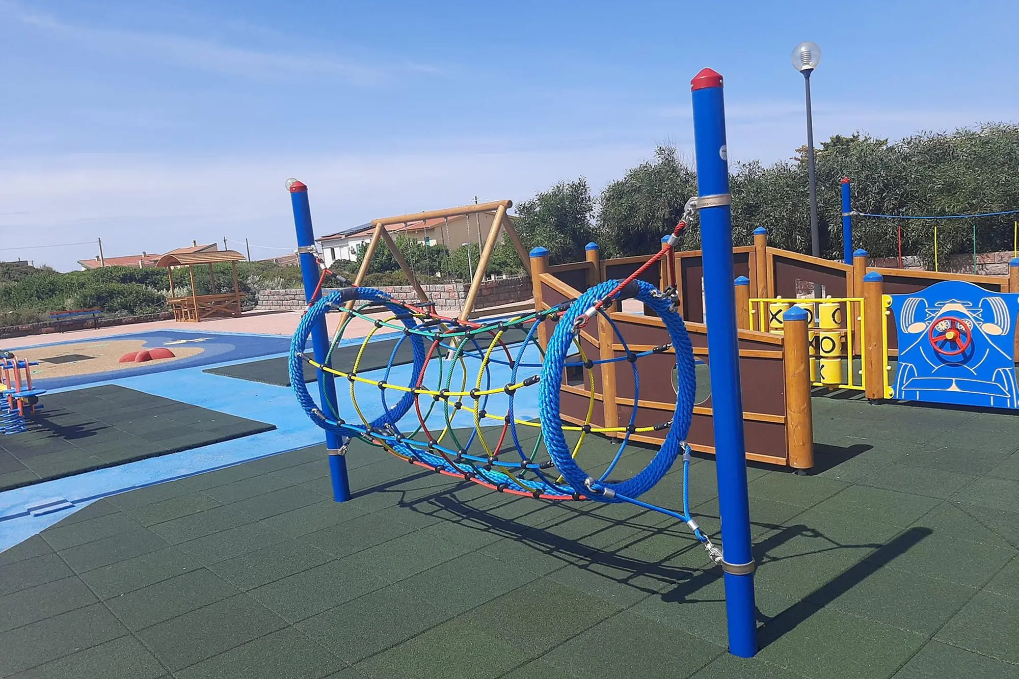 Il parco giochi di Porto Alabe (foto Corrias)