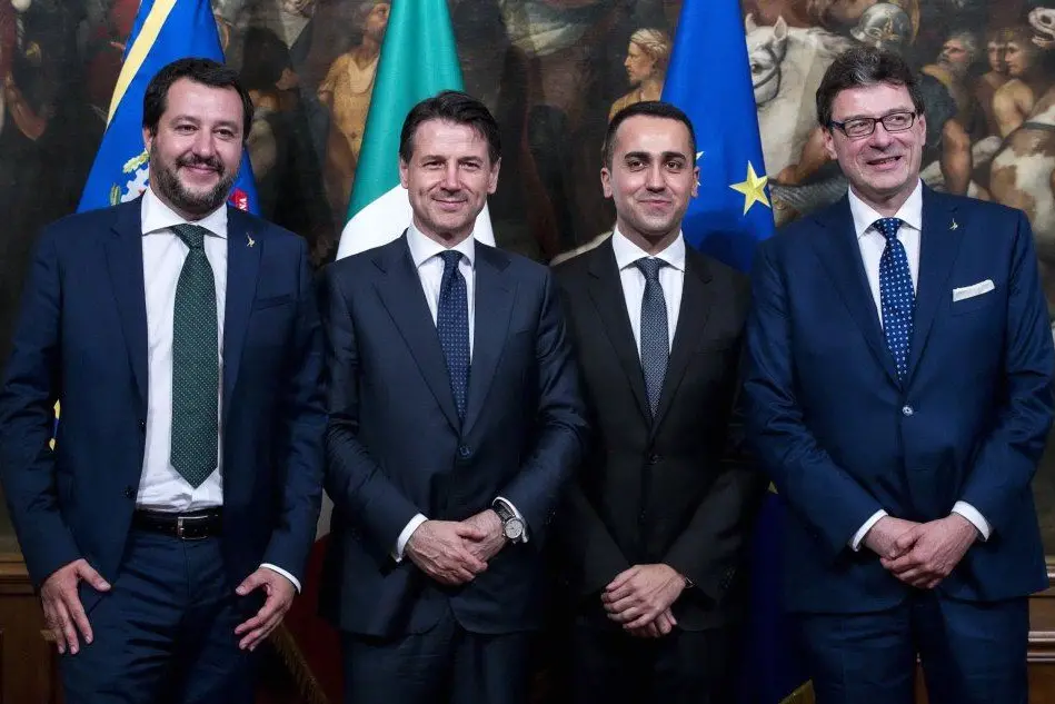 Da sinistra: Matteo Salvini, Giuseppe Conte, Luigi Di Maio e Giancarlo Giorgetti