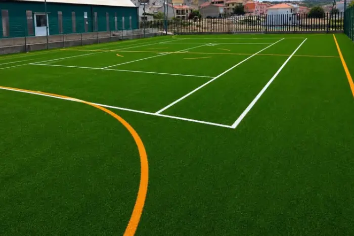 Campo polivalente a Uri - rendering (foto concessa)