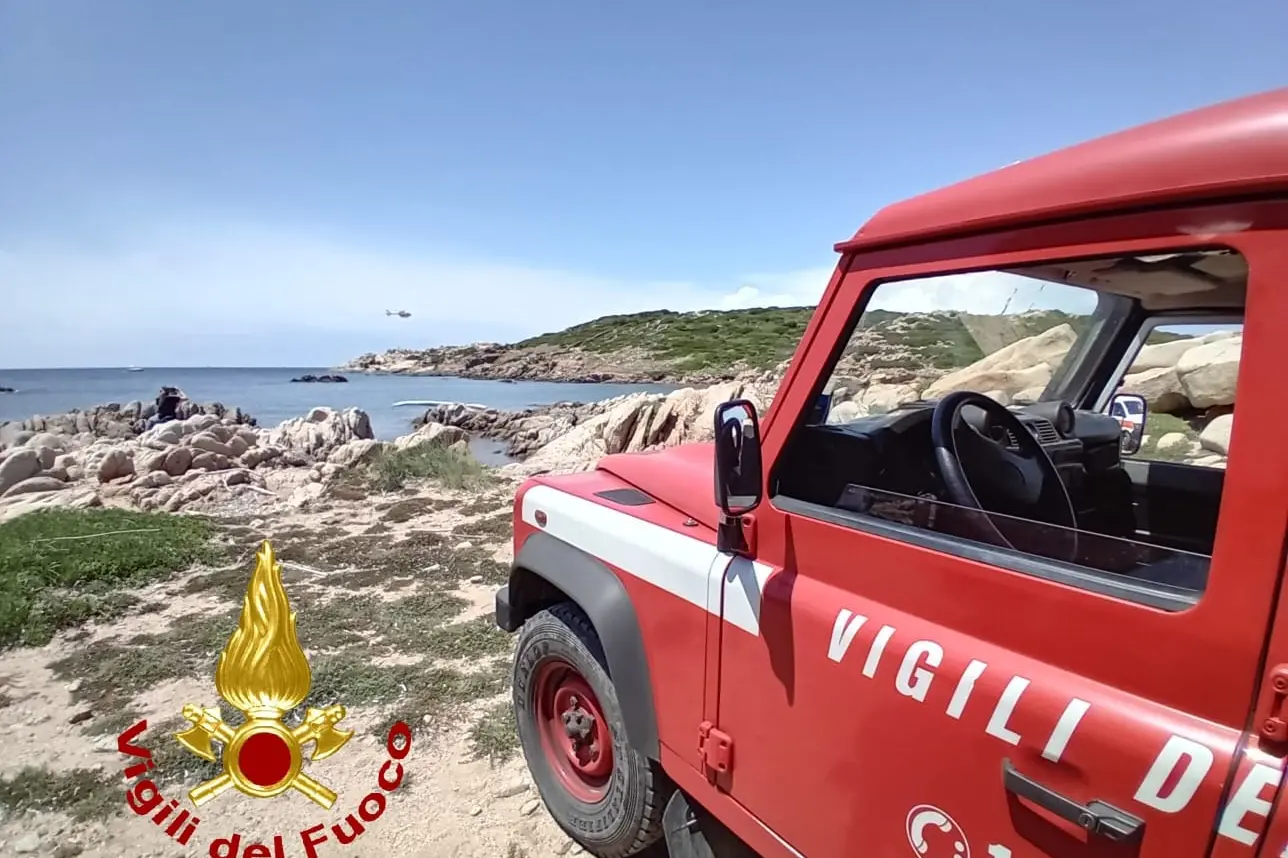 La Maddalena (foto vigili del fuoco)