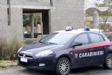 Una pattuglia dei carabinieri a Ghilarza