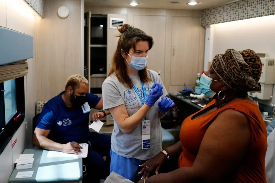 Un centro vaccinale a Washington (Ansa-Epa)