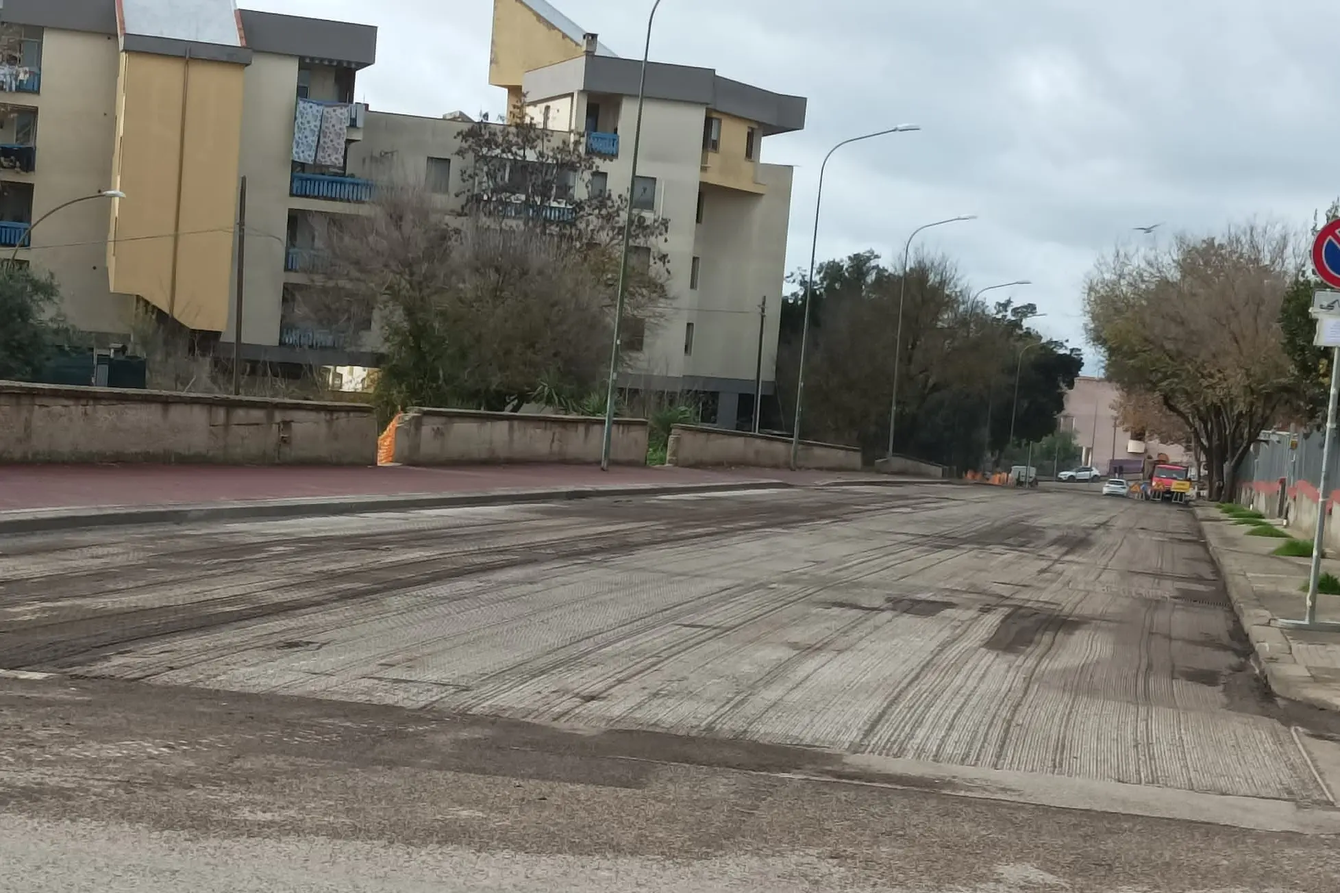 I lavori in via Cedrino (foto Tellini)