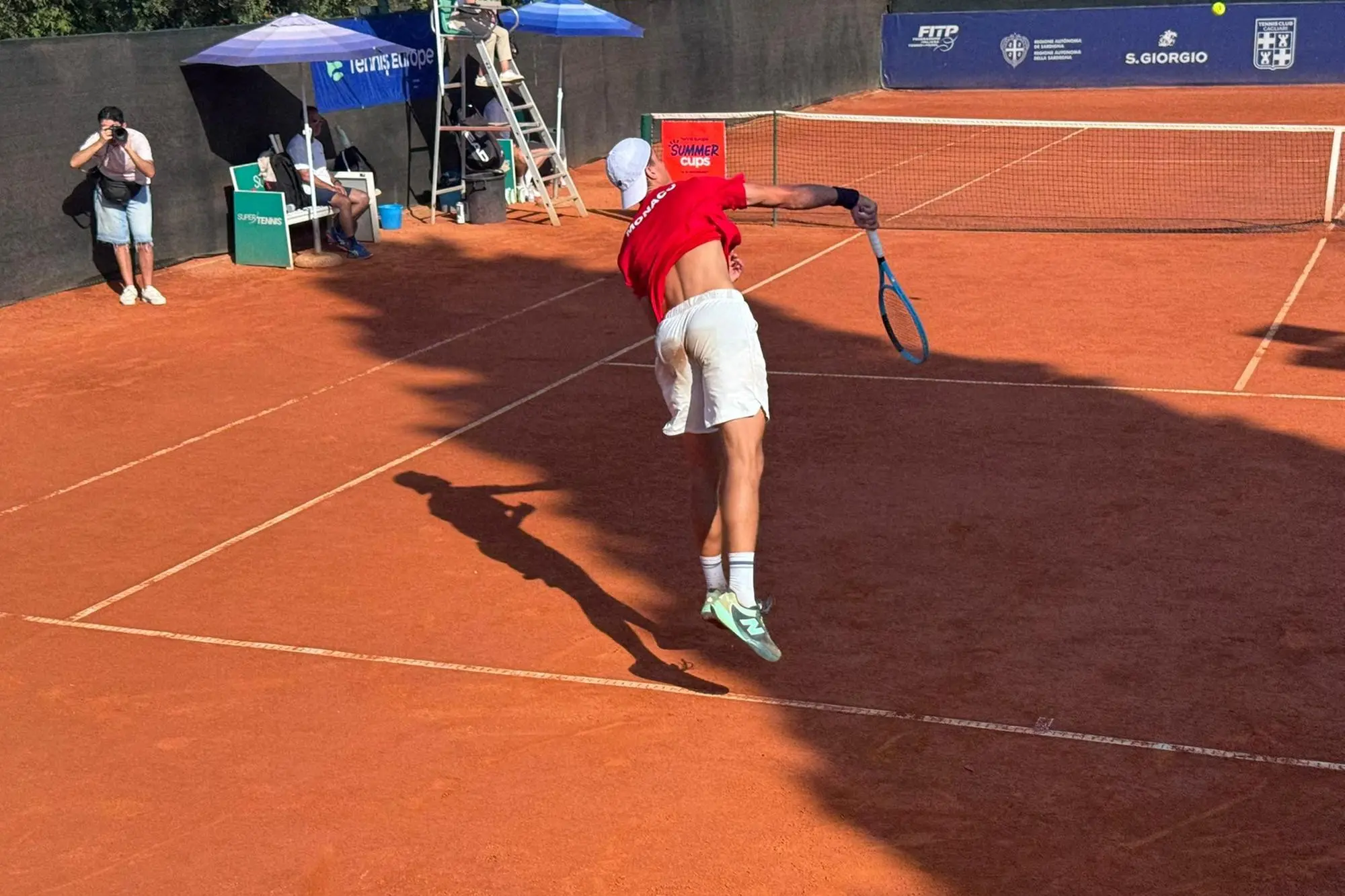 Il polacco Hugo Pawel Rytelewski al servizio (foto concessa)