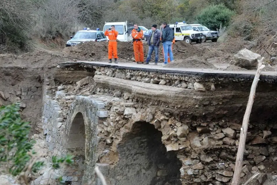 I danni di una recente alluvione in Sardegna