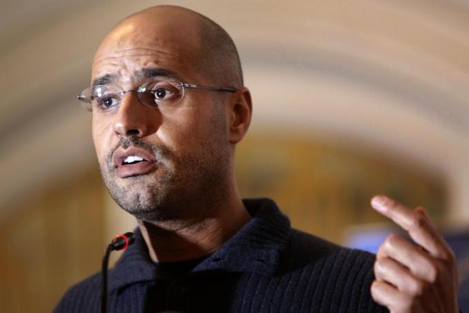 Saif Gheddafi: “Illuminiamo mezza Italia e da noi manca anche la benzina”